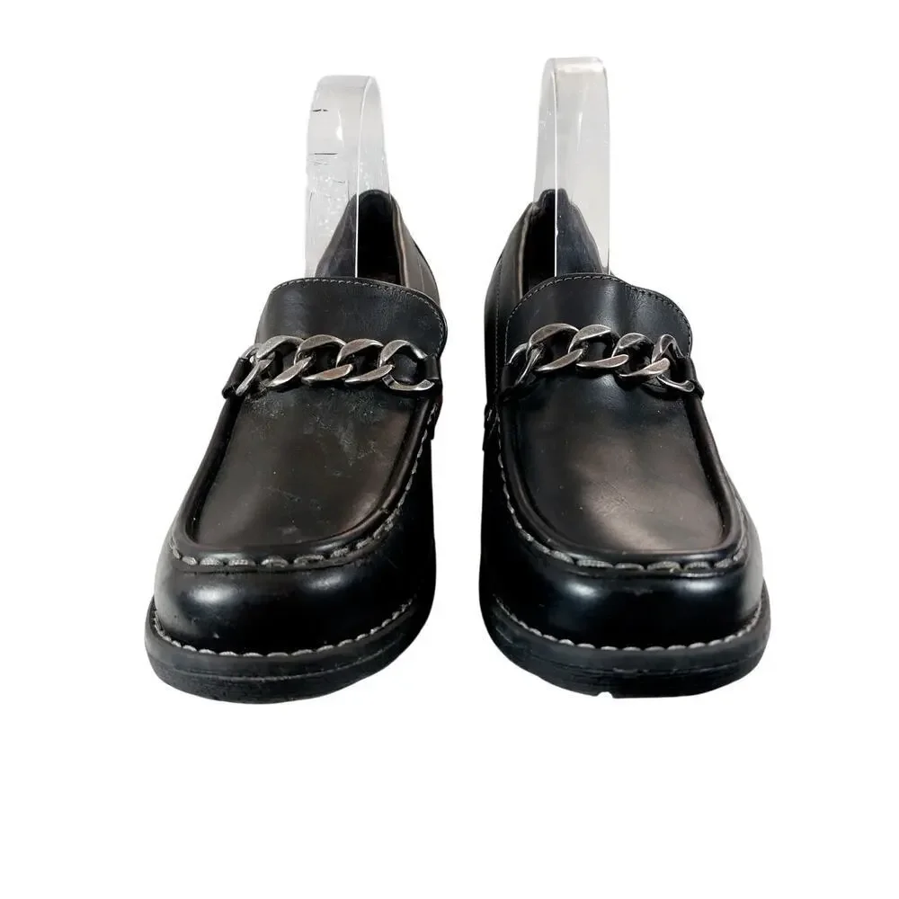 EASTLAND! BLACK GENUINE LEATHER STACKED HEEL, FRONT CHAIN, HEELED LOAFERS! 9.5M